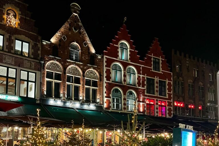 Qué ver en Brujas en 4 días: canales, historia y escapadas de ensueño