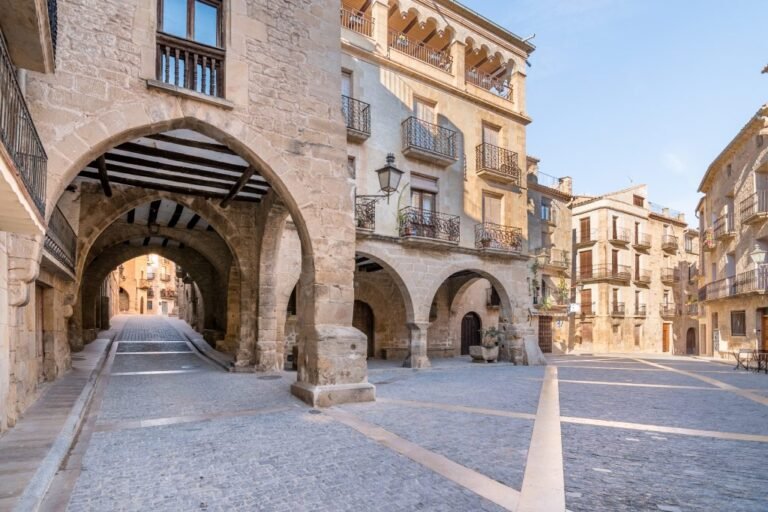 Qué ver y hacer en Calaceite: la joya cultural del Matarraña